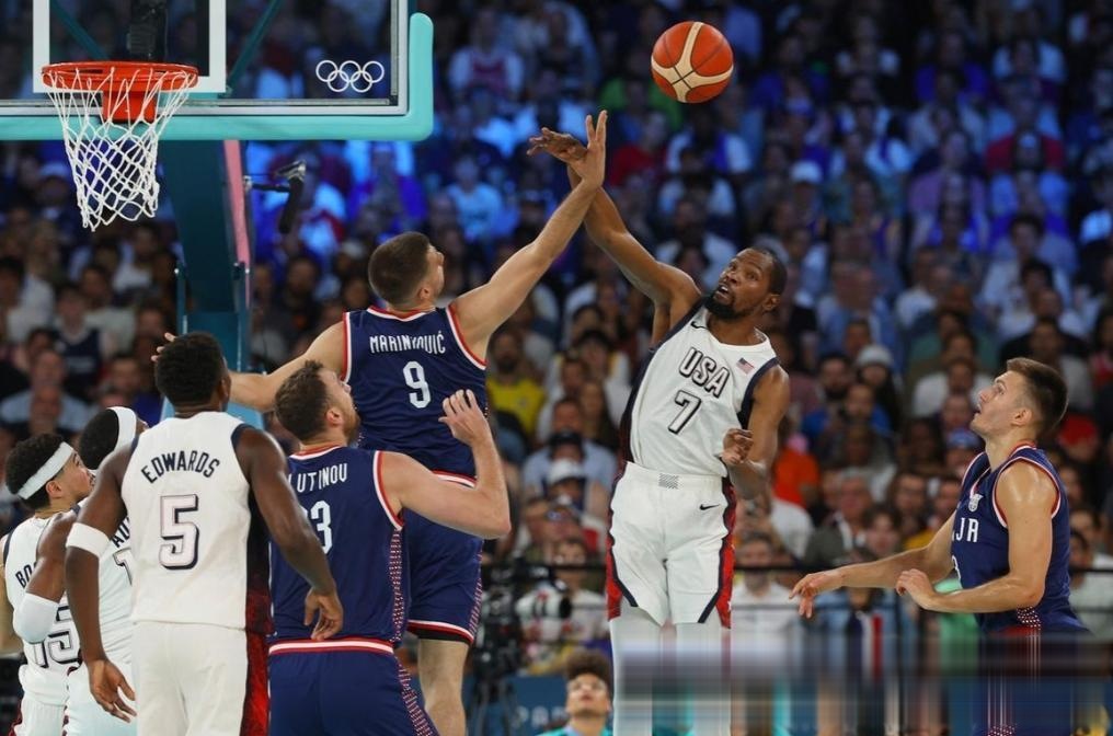 库里意外战胜塞尔维亚队，战术调整引爆全场！-九游官方平台